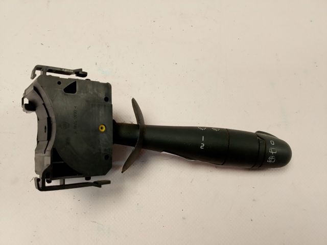 Przełącznik zespolony lewy Renault (RVI) 8200070266 cena, od 34,68 USD