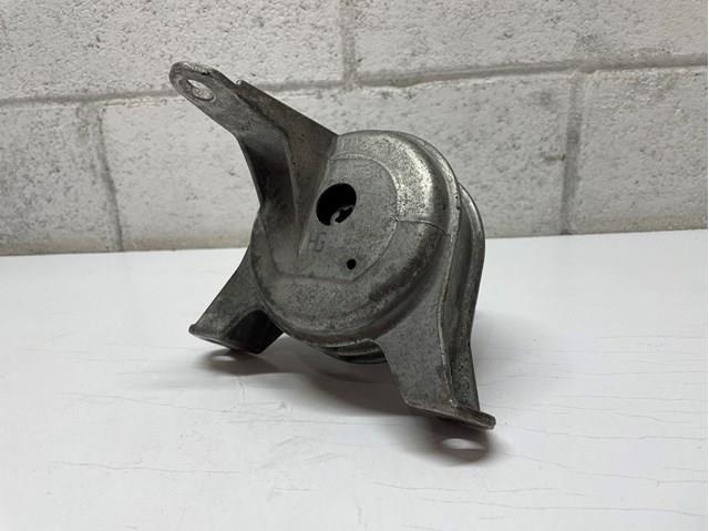 Poduszka (podpora) silnika prawa 24427298 General Motors