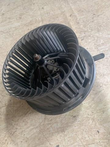 Silniczek wentylatora nagrzewnicy (ogrzewacza wnętrza) VAG 3C1820015N cena, od 76,50 USD