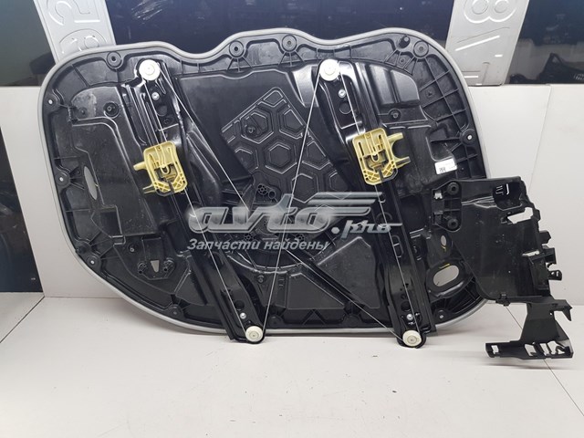 Mechanizm podnoszenia szyby drzwi przednich prawych Volvo XC40 SUV (536) (2017 - 2026) cena, od 101,21 USD