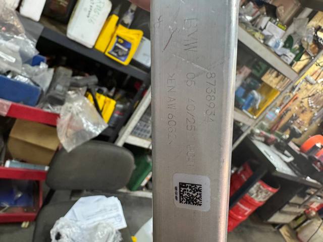 Do koszyka 51118738934 BMW Wzmocnienie zderzaka przedniego