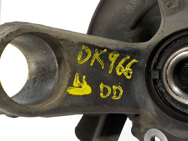 Piasta przednia VAG 6R0407621A cena, od 54,43 USD