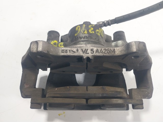 Do koszyka LR061369 Land Rover Zacisk hamulcowy przedni prawy