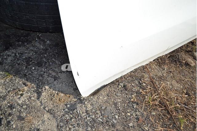 Drzwi przednie lewe 6800254P01000 Suzuki