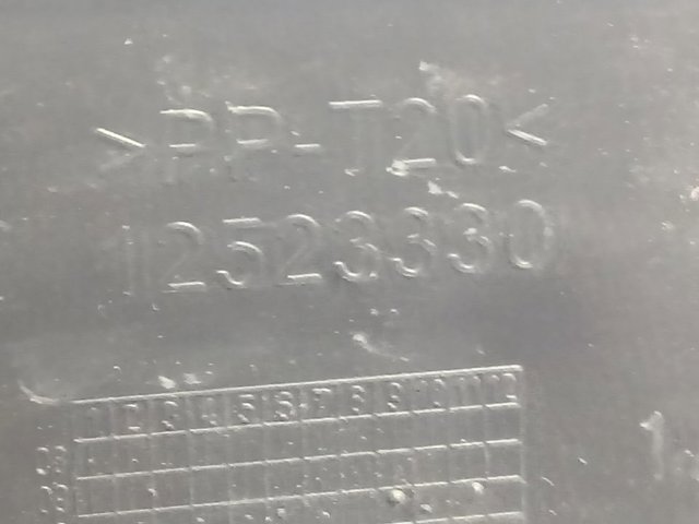 Lusterko wsteczne prawe 12523330 Renault (RVI)