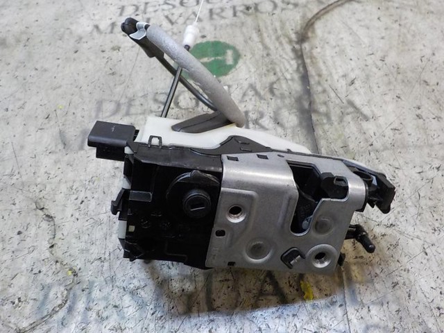 Zamek drzwi przednich prawych Peugeot/Citroen 9812500780 cena, od 40,65 USD