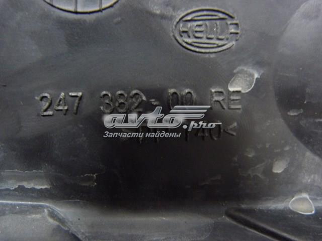 A9068201061 Mercedes Reflektor prawy