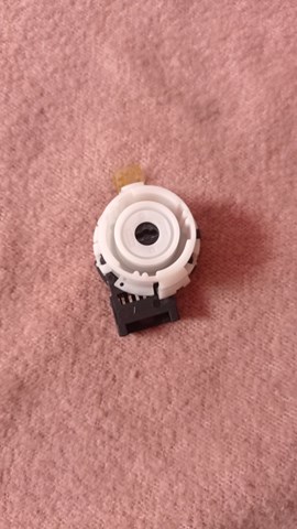 Kostka stacyjki zapłonowej VAG 1K0905865 cena, od 67,36 USD