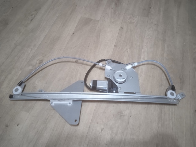 Mechanizm podnoszenia szyby drzwi przednich lewych 2352PSE1 Polcar