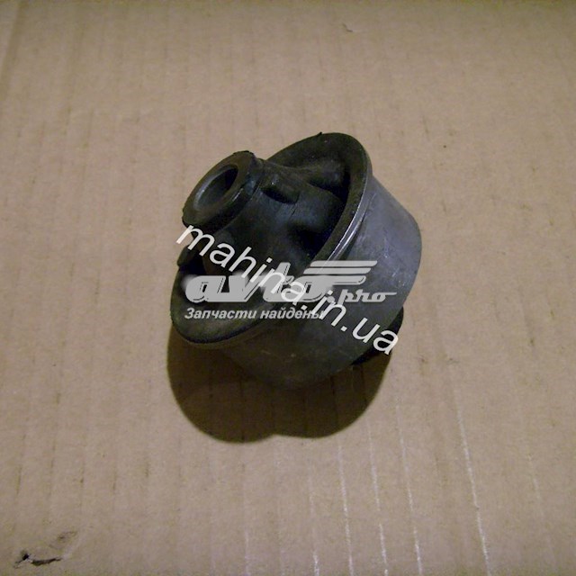 Do koszyka 1014001609 Geely Silentblock przedniego wahacza dolnego