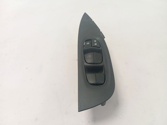Panel przyciskowy sterowania podnośnikiem szyby przedni lewy 254014BA2A Nissan/Infiniti