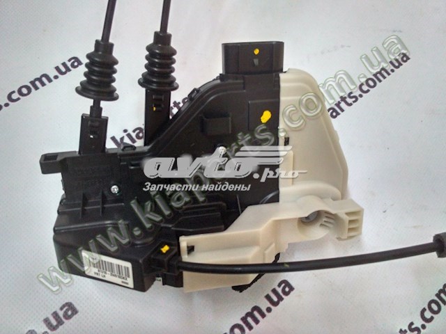 Zamek drzwi przednich lewych Hyundai/Kia 813102W010QQH