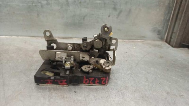 Do koszyka 500314255 Iveco Zamek drzwi przednich lewych