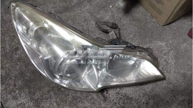 Reflektor prawy 84001AJ100 Subaru