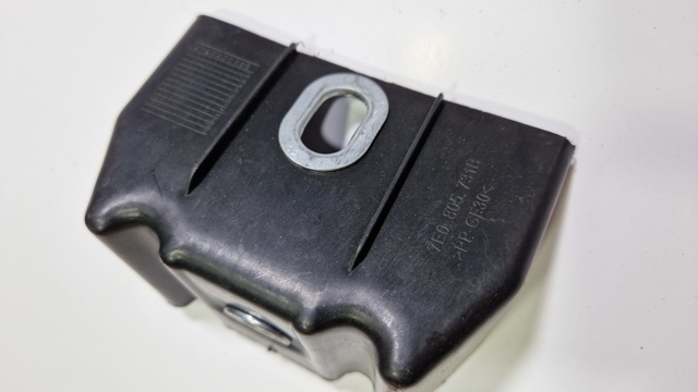 Wspornik osłony chłodnicy górny Autotechteile 3805008 cena, od 7,63 USD