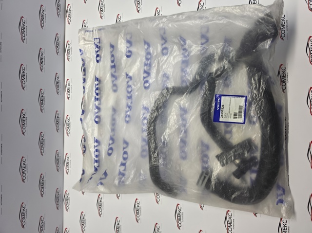 Przewód (króciec) układu chłodzenia Volvo S60 II sedana (134) (2010 - 2018) cena, od 33,65 USD