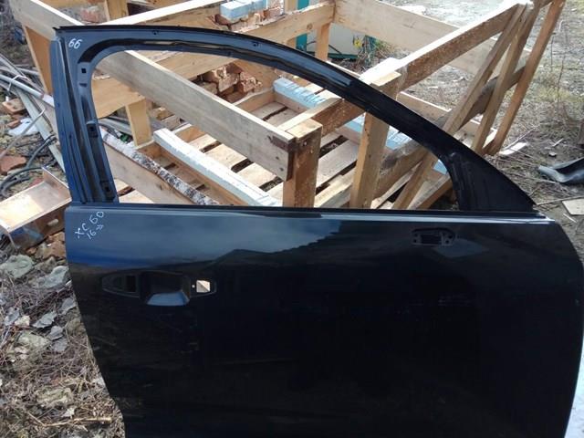 Drzwi przednie prawe Volvo 32228849 cena, od 1390,48 USD