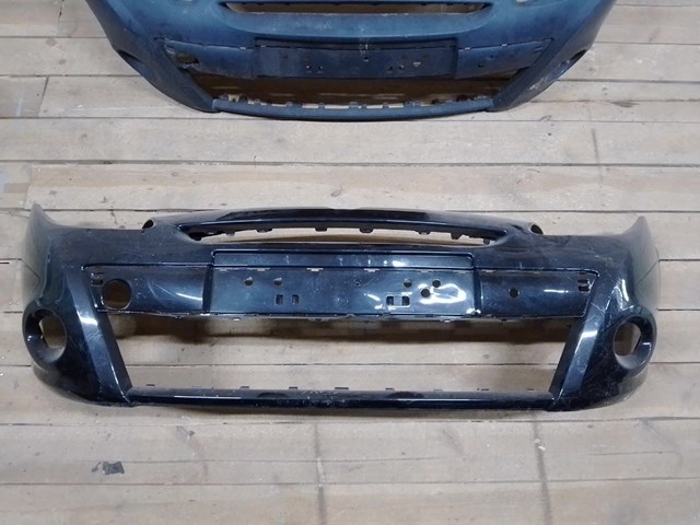 8200799930 Renault (RVI) Zderzak przedni