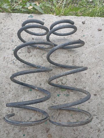 Sprężyna przednia Nissan/Infiniti 5401095F0B cena, od 39,65 USD