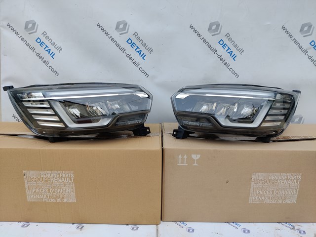 Do koszyka 260601790R Renault (RVI) Reflektor lewy