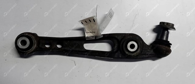 LR084095 Land Rover Wahacz zawieszenia przedniego dolny prawy