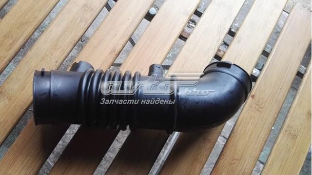 Do koszyka AAHMA1010 Tenacity Króciec powietrza, wylot filtra powietrznego