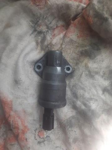 Regulator biegu jałowego Ford XS4U9F715DA