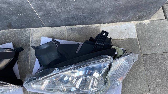 Reflektor prawy Hyundai Terracan 