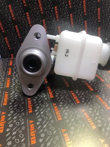 585102F600 Hyundai/Kia Główny cylinder hamulców