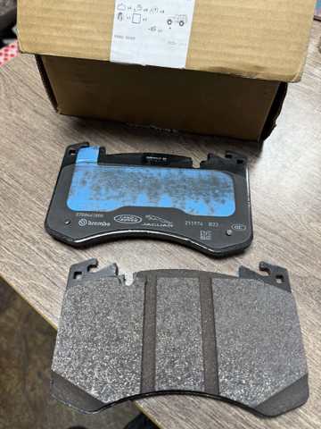 Do koszyka LR157389 Land Rover Klocki hamulcowe przednie tarczowe