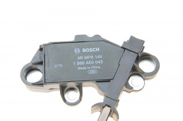 Regulator alternatora (przekaźnik ładowania) 1986AE0043 Bosch