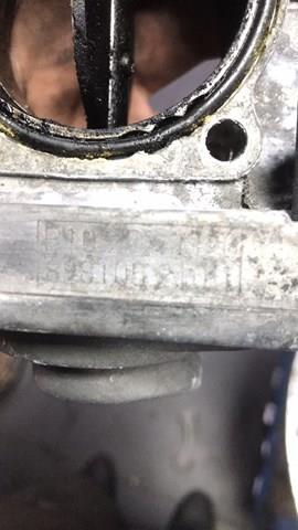 Przepustnica, komplet General Motors 8981052101 cena, od 52,78 USD