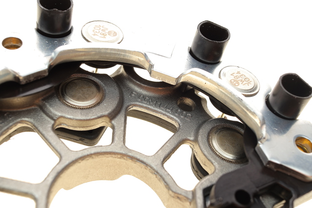 Mostek prostowniczy alternatora = Moster diodowy alternatora Bosch F00M123304 cena, od 18,72 USD