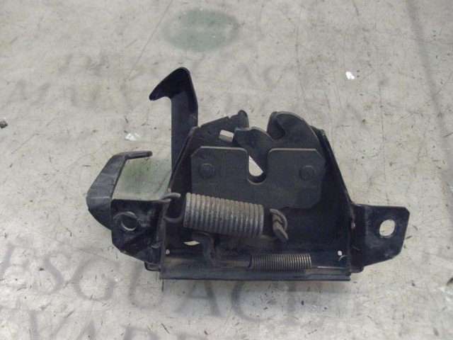 Do koszyka Zamek maski Hyundai H-1 STAREX Starex TQ