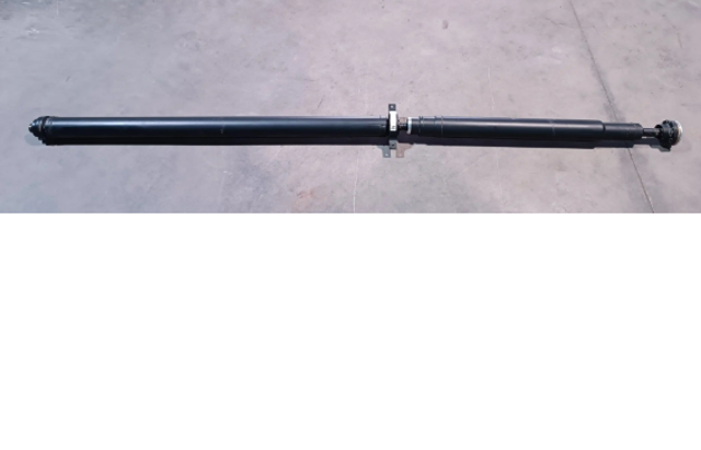 Wał Cardana tylny, kompletny do Land Rover Range Rover EVOQUE L551