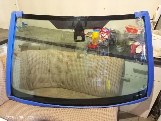 Do koszyka Szyba przednia Ford Mondeo IV CA2