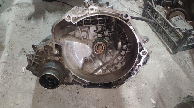 Mechaniczna skrzynia biegów w komplecie F18W374 Opel