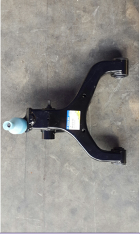 Wahacz zawieszenia przedniego dolny lewy do SsangYong Korando C 