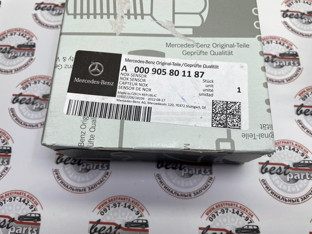 A000905801187 Mercedes Czujnik tlenków azotu NOX przedni