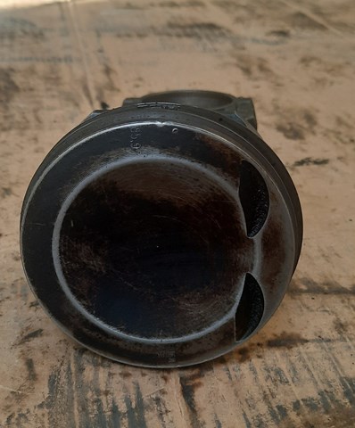 Do koszyka Silnik w komplecie Chevrolet Tacuma  KLAU