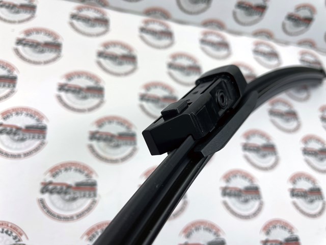 Pióro wycieraczki szyby przedniej kierowcy Land Rover LR162053 cena, od 9,02 USD