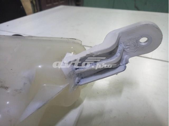 Zbiorniczek wyrównawczy układu chłodzenia do Toyota RAV4 IV A4