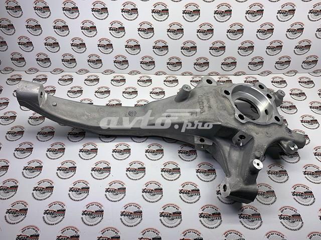 31476879 Volvo Czop (zwrotnica) przedni prawy
