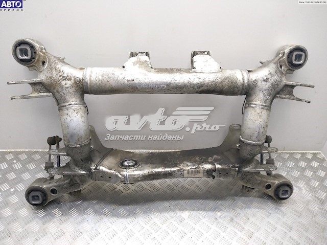 Do koszyka Korpus osi tylnej BMW 5  E61