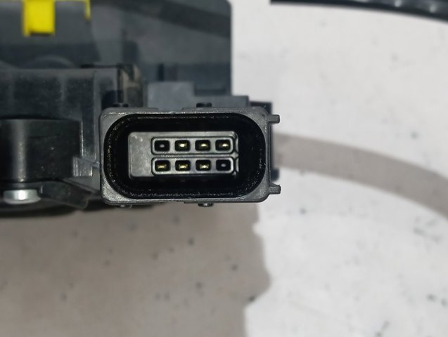 Do koszyka Zamek drzwi przednich prawych Fiat Ducato III 250
