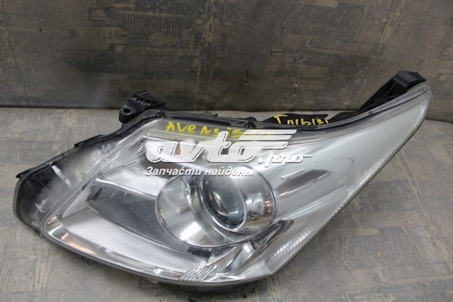 Reflektor lewy Toyota 8107005331 cena, od 992,60 USD