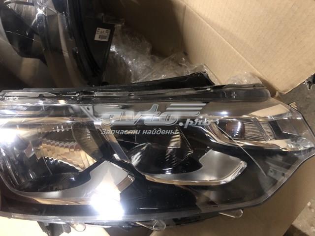 Do koszyka 9817297880 Peugeot/Citroen Reflektor prawy
