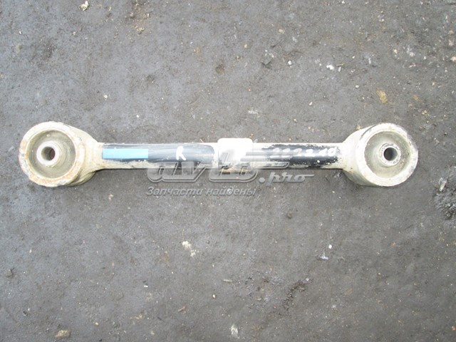 Wahacz (drążek) zawieszenia tylnego podłużny górny prawy 4871060140 Toyota