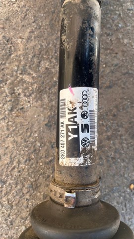 Do koszyka 8K0407271AK VAG Półoś napędowa przednia