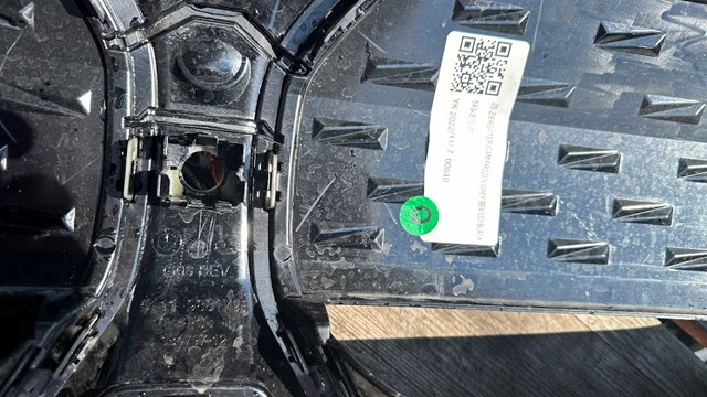 51119881798 BMW Atrapa chłodnicy